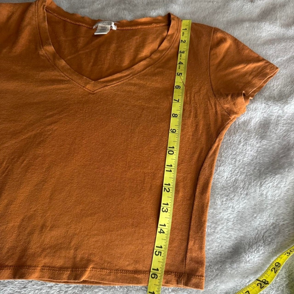 Burnt orange v neck cropped t shirt - Picture 4 of 5